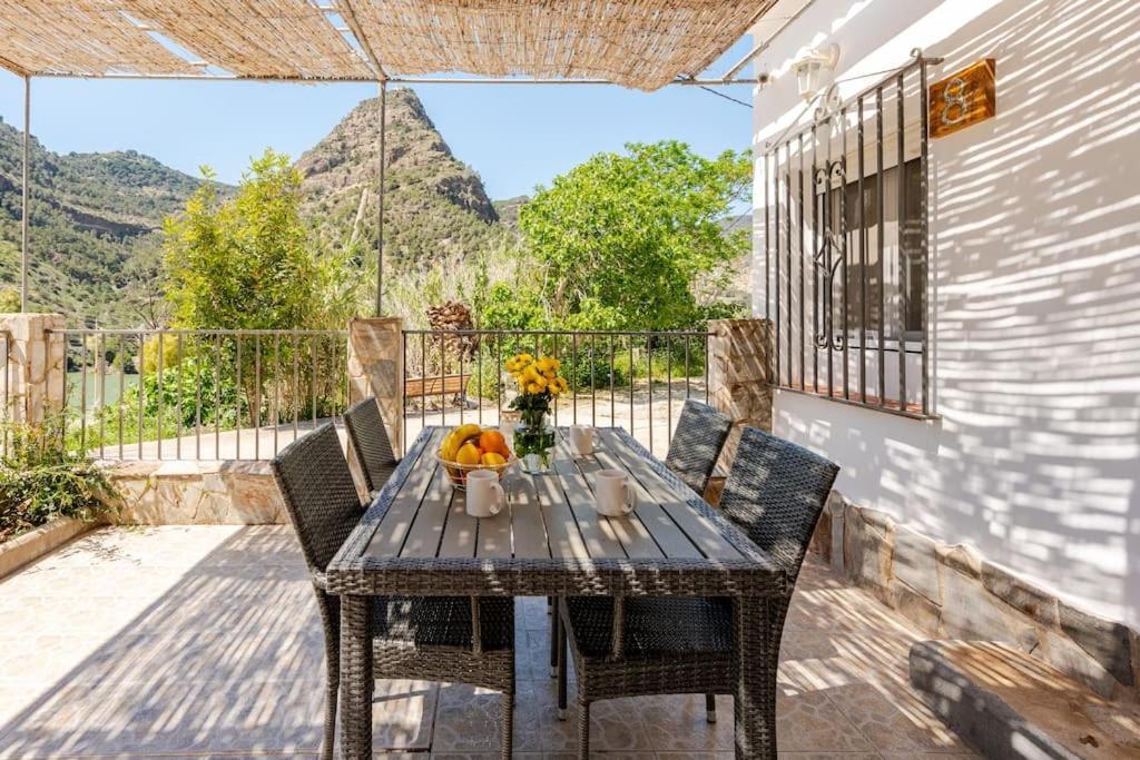 El Descansito del Rey El Chorro Exterior foto